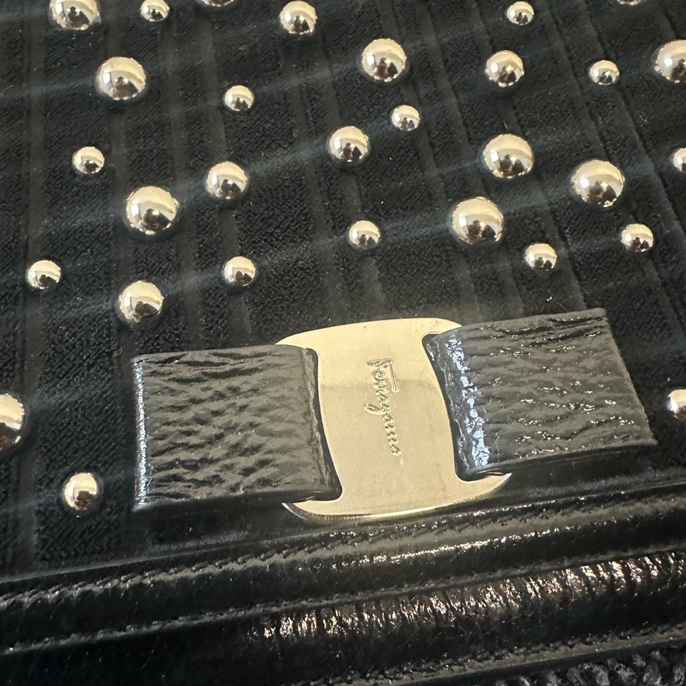 NEW Ferragamo convertible clutch/crossbody - Picture 3 of 6
